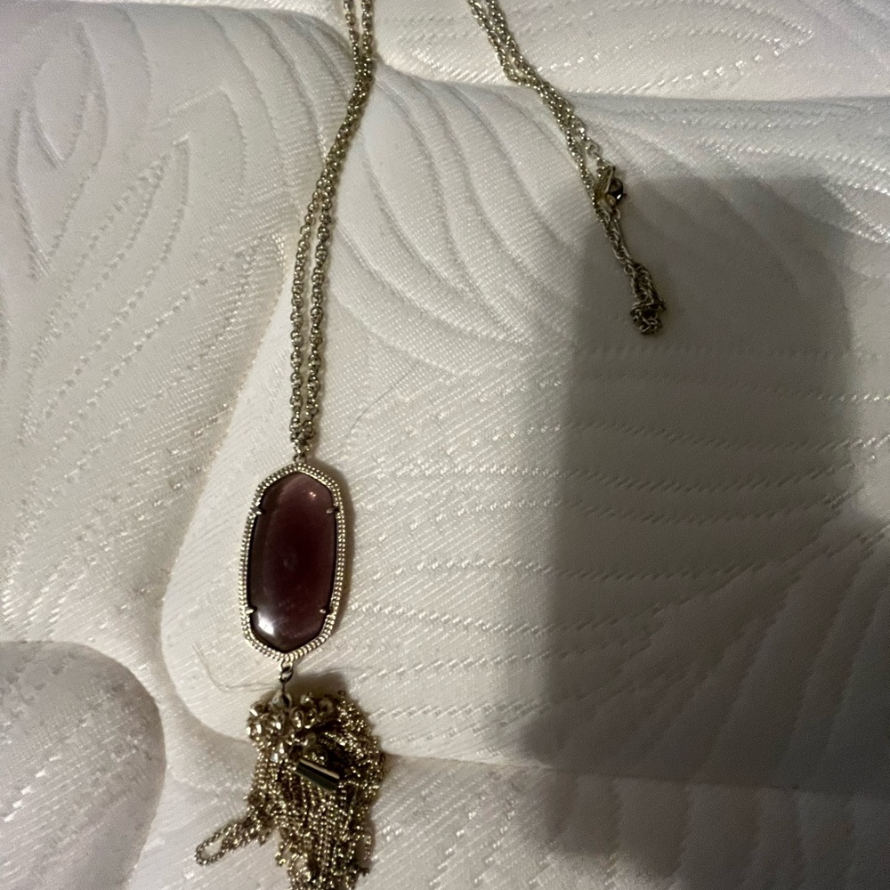 Kendra Scott Necklace